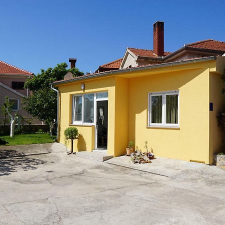 Apartman Cro Garden Apartment Zadar Ngoại thất bức ảnh