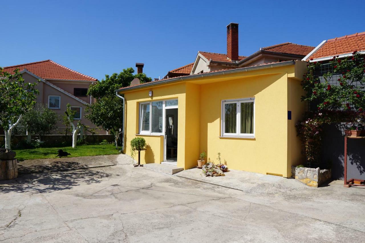 Apartman Cro Garden Apartment Zadar Ngoại thất bức ảnh