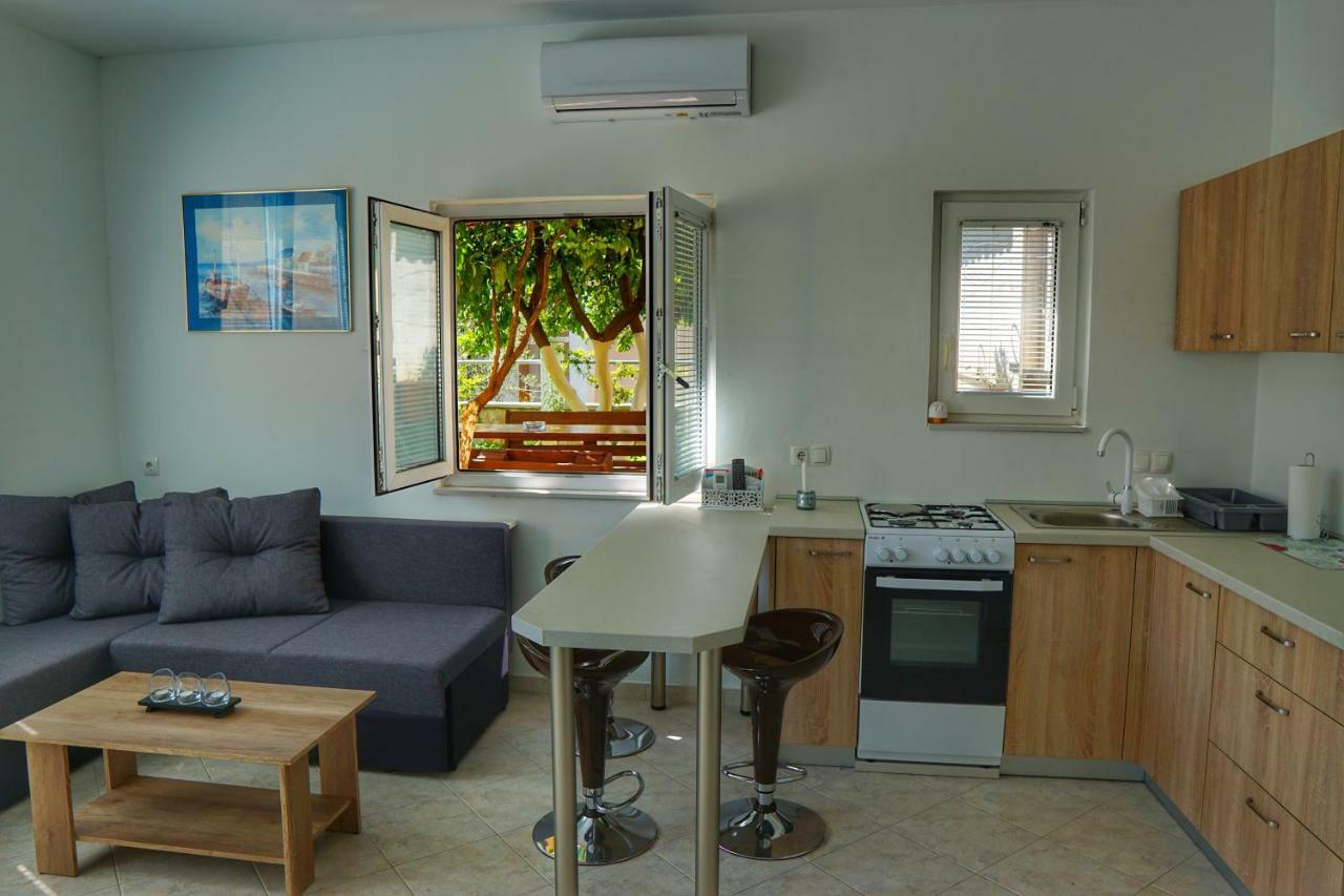 Apartman Cro Garden Apartment Zadar Ngoại thất bức ảnh